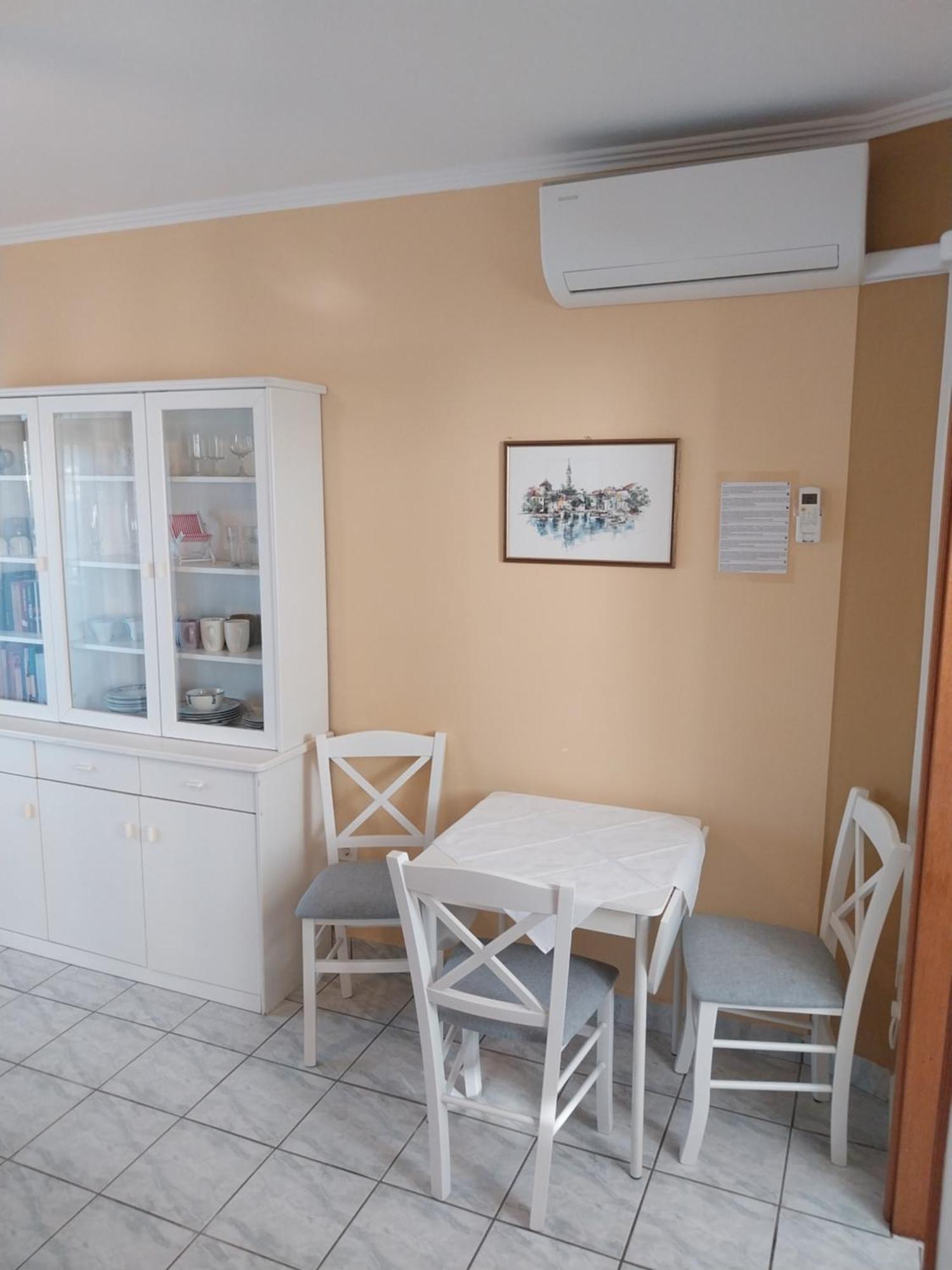 Ljubica Apartments And Rooms Supetarska Draga Kültér fotó
