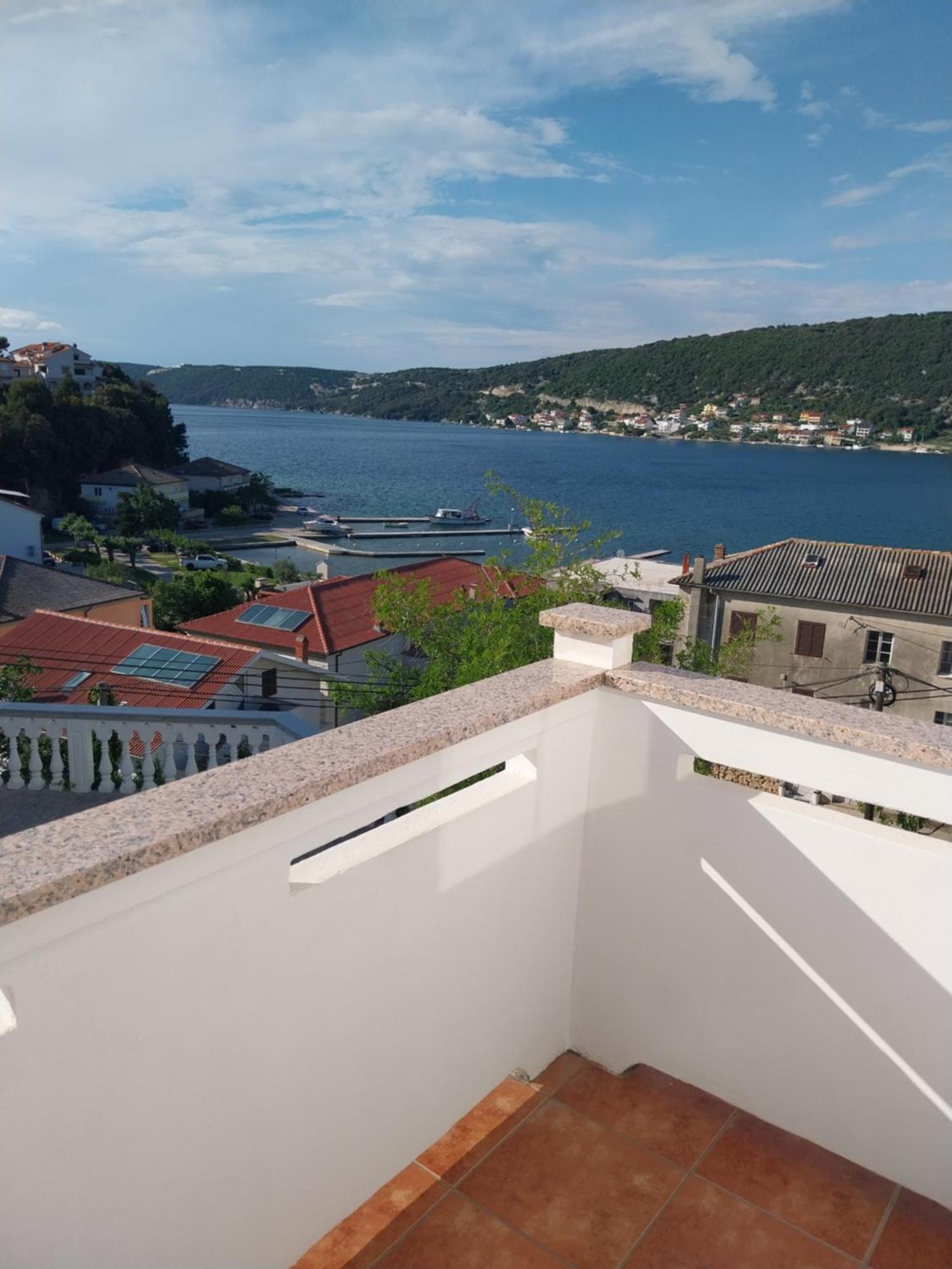 Ljubica Apartments And Rooms Supetarska Draga Kültér fotó