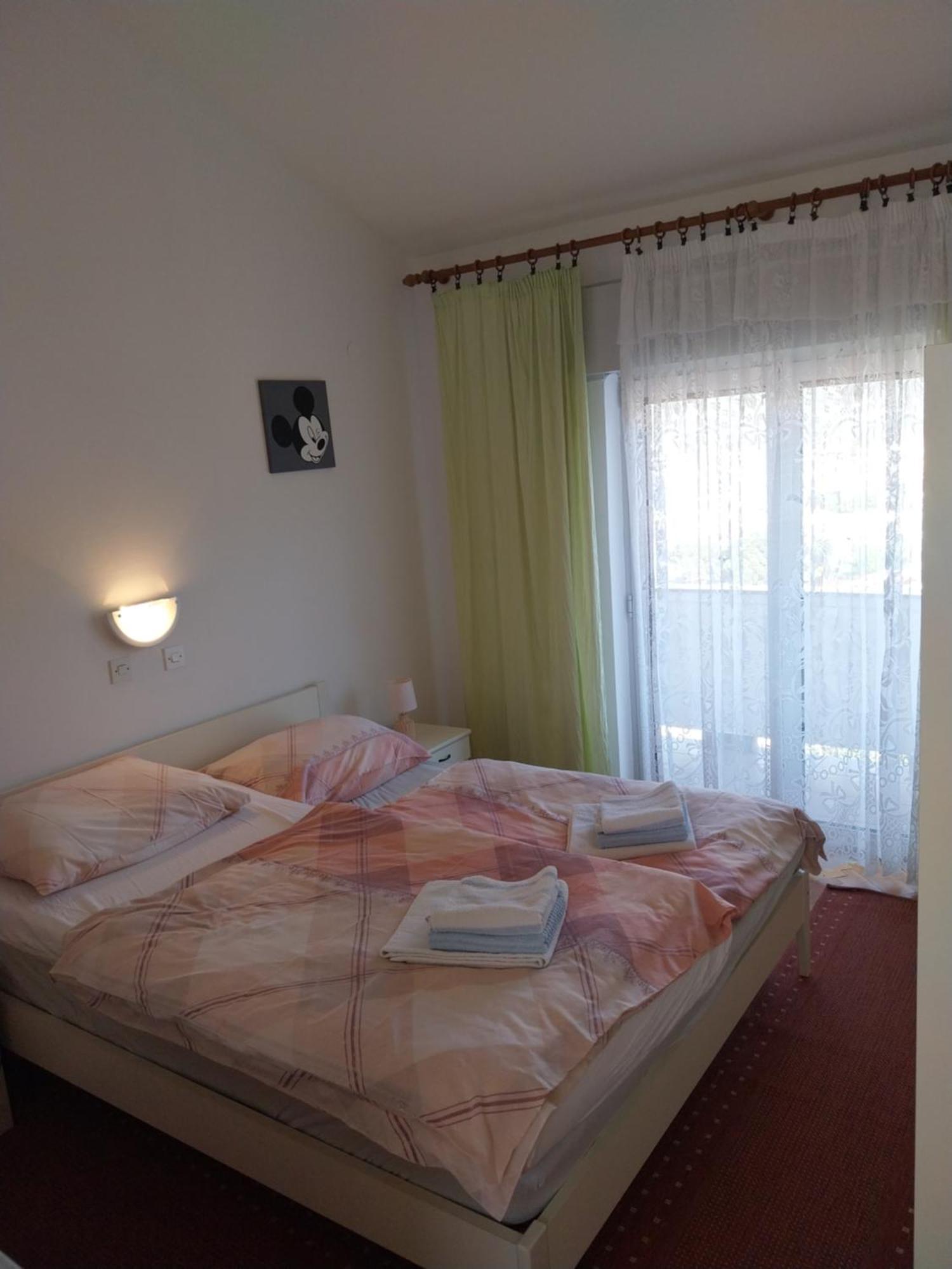 Ljubica Apartments And Rooms Supetarska Draga Kültér fotó