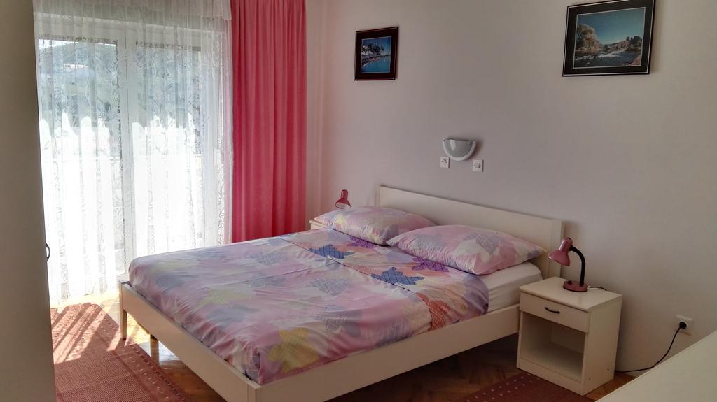 Ljubica Apartments And Rooms Supetarska Draga Kültér fotó