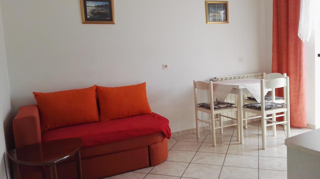 Ljubica Apartments And Rooms Supetarska Draga Kültér fotó